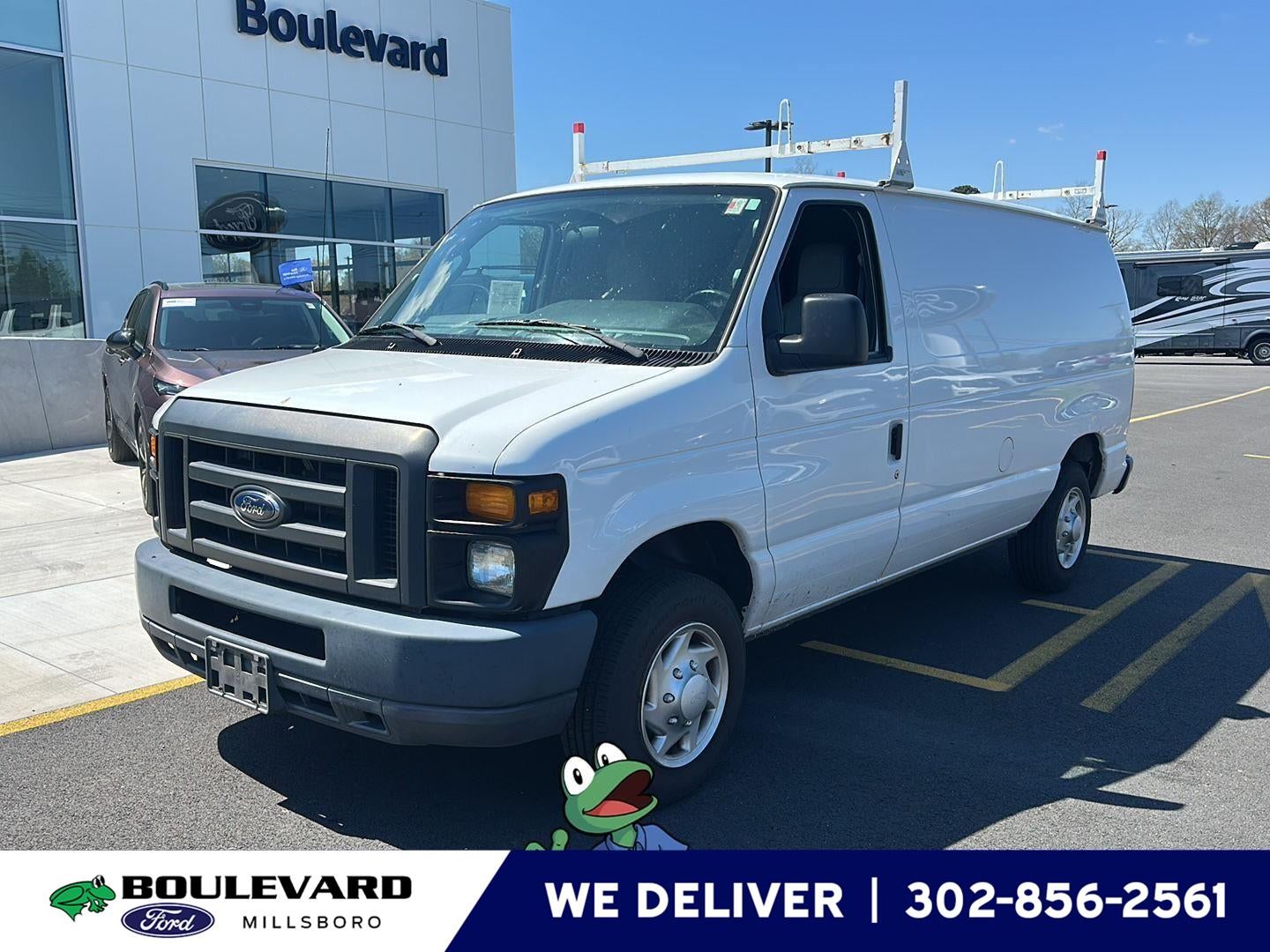 2014 Ford E-Series Econoline Van Commercial