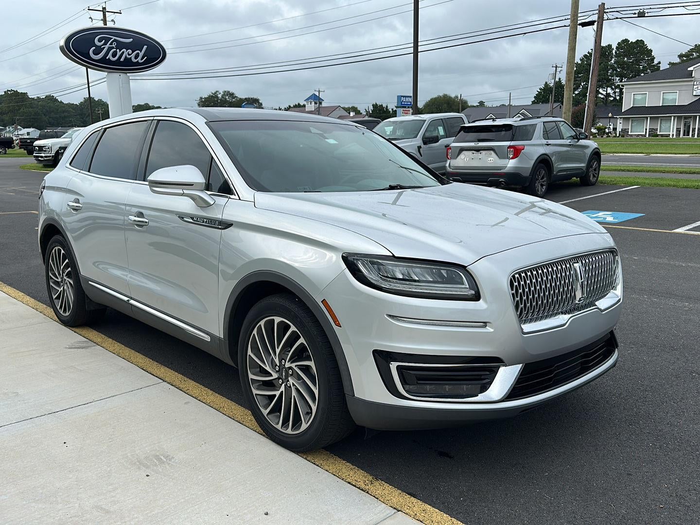 2019 Lincoln Nautilus Reserve