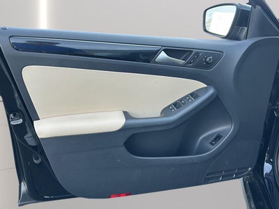 2016 Volkswagen Jetta 1.8T SEL Premium