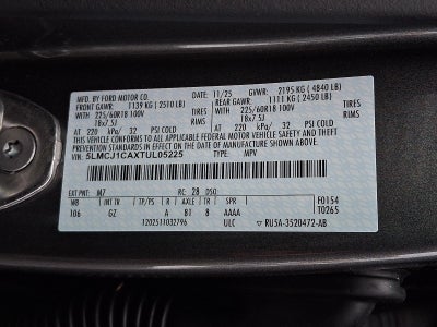 2026 Lincoln Corsair Premiere