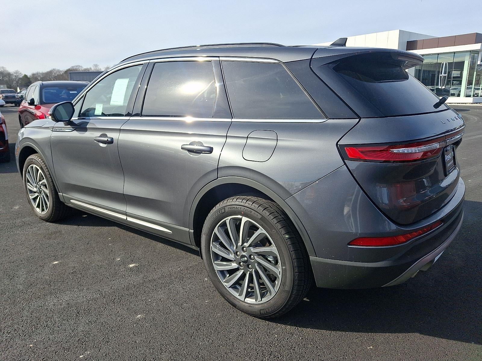 2025 Lincoln Corsair Reserve