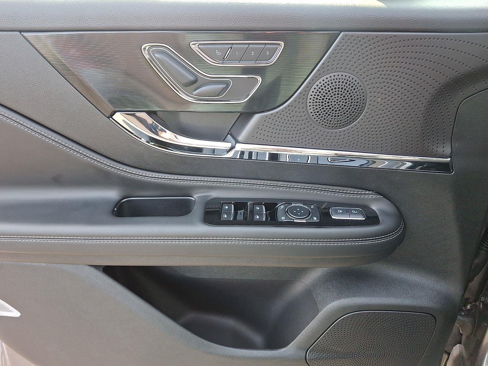 2025 Lincoln Corsair Reserve