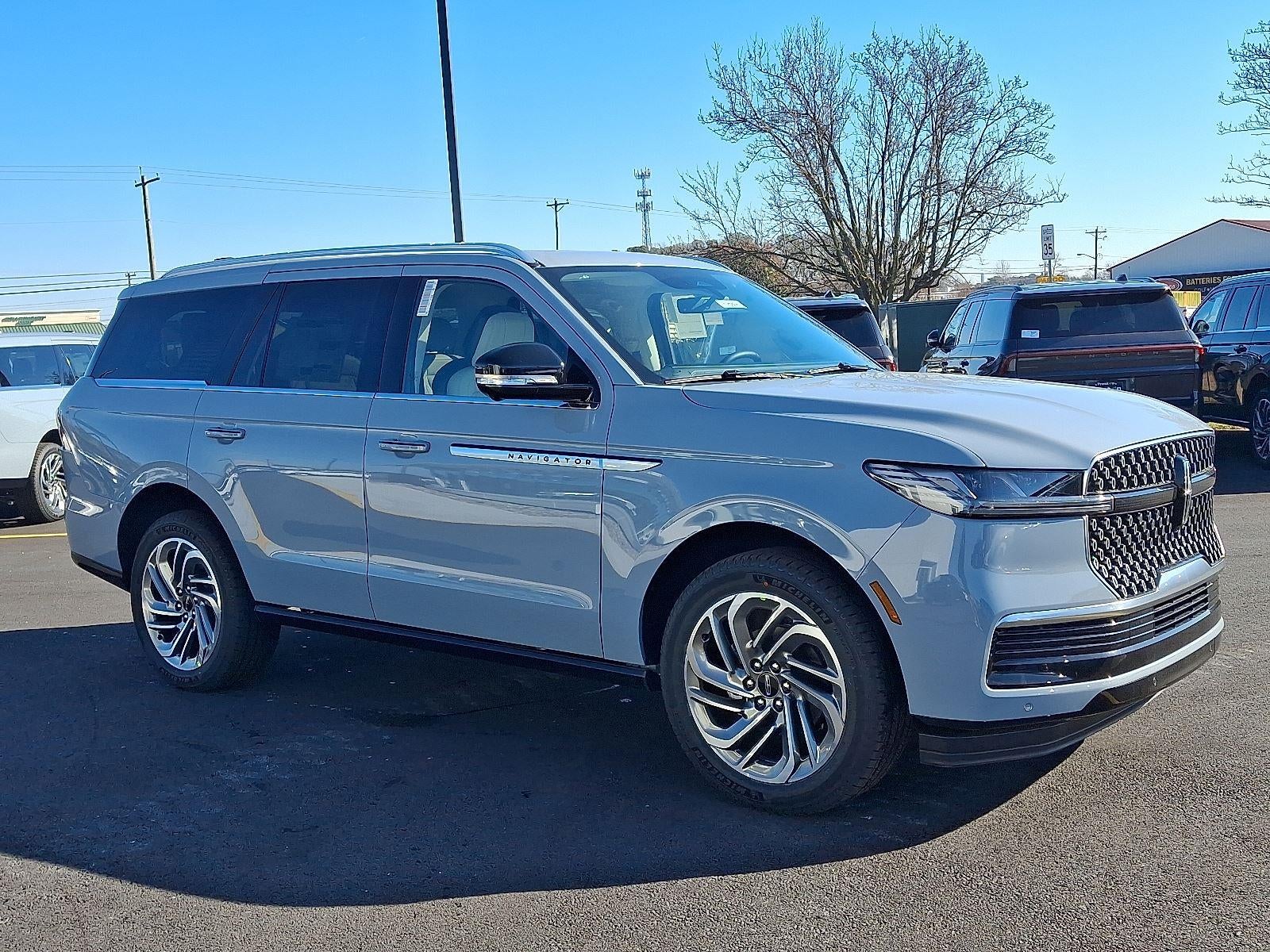 2025 Lincoln Navigator Reserve