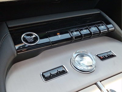 2027 Lincoln Navigator Reserve