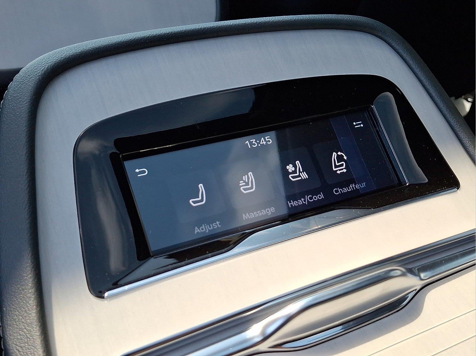 2027 Lincoln Navigator Reserve