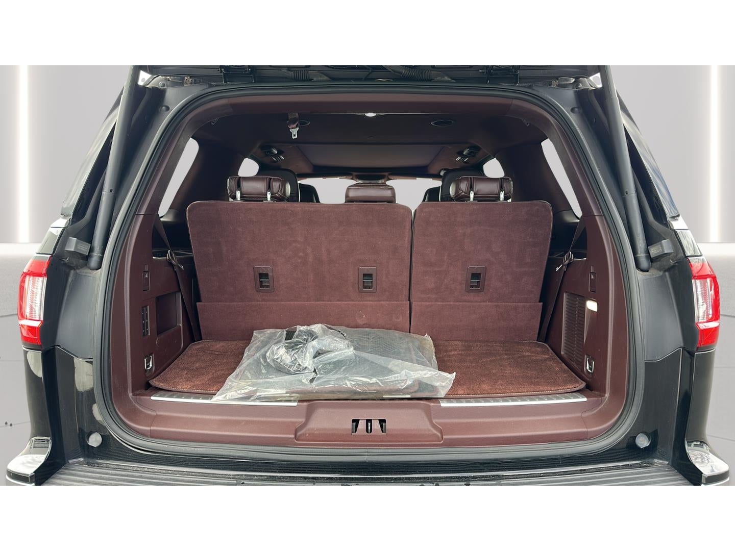 2018 Lincoln Navigator Black Label