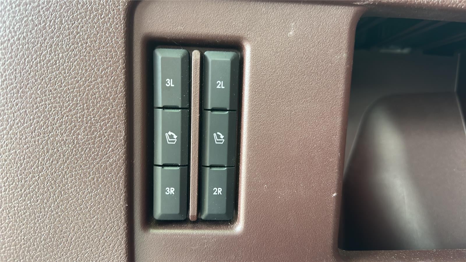 2018 Lincoln Navigator Black Label