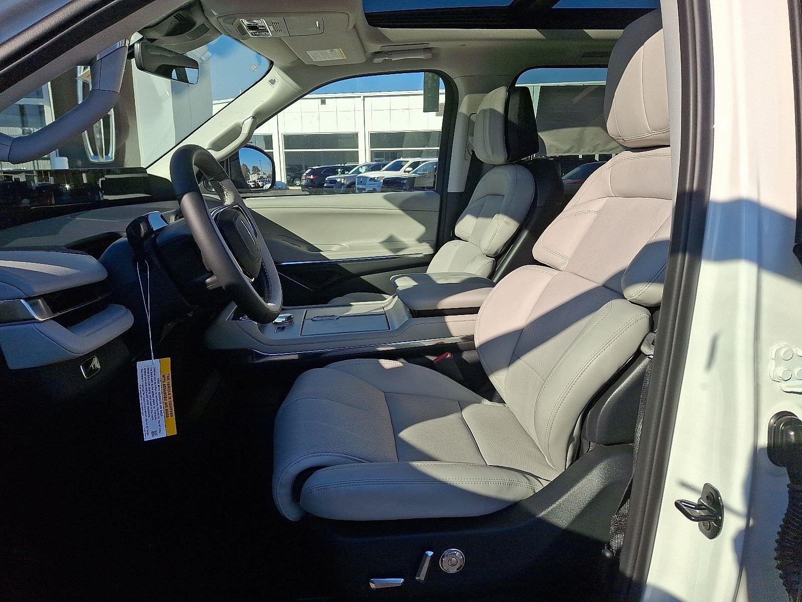 2025 Lincoln Navigator L Reserve