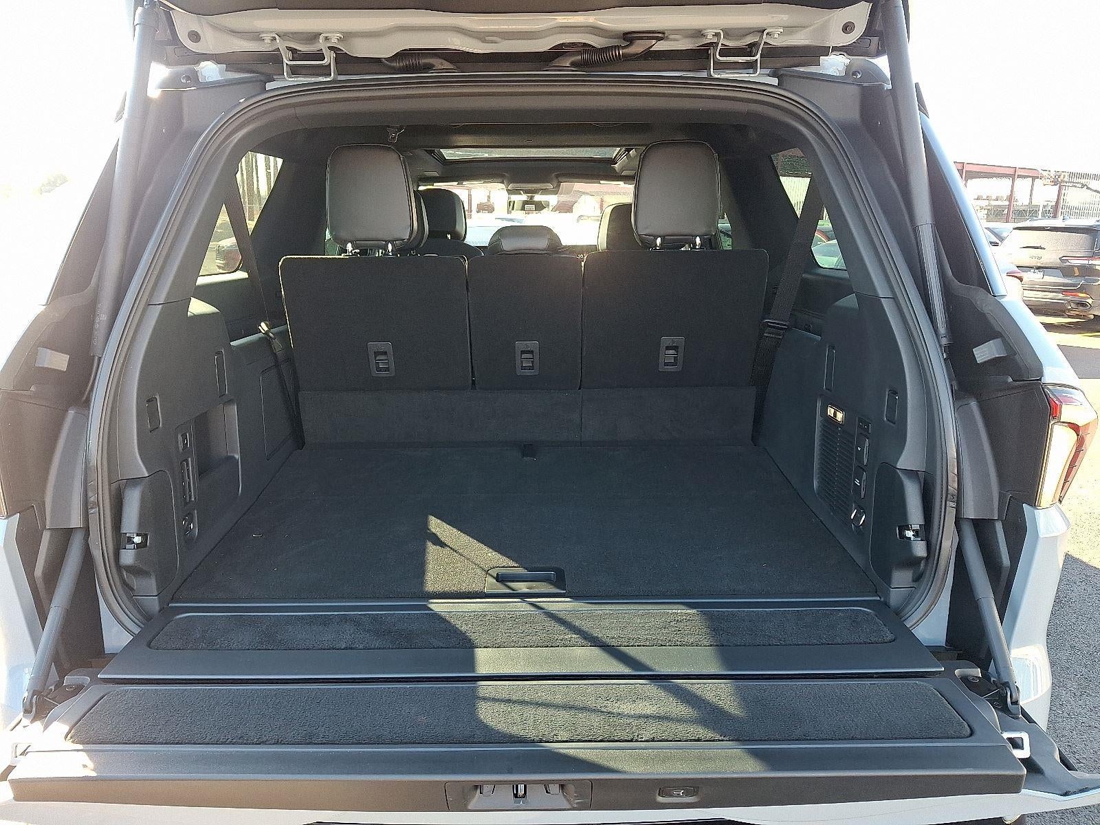 2025 Lincoln Navigator L Reserve