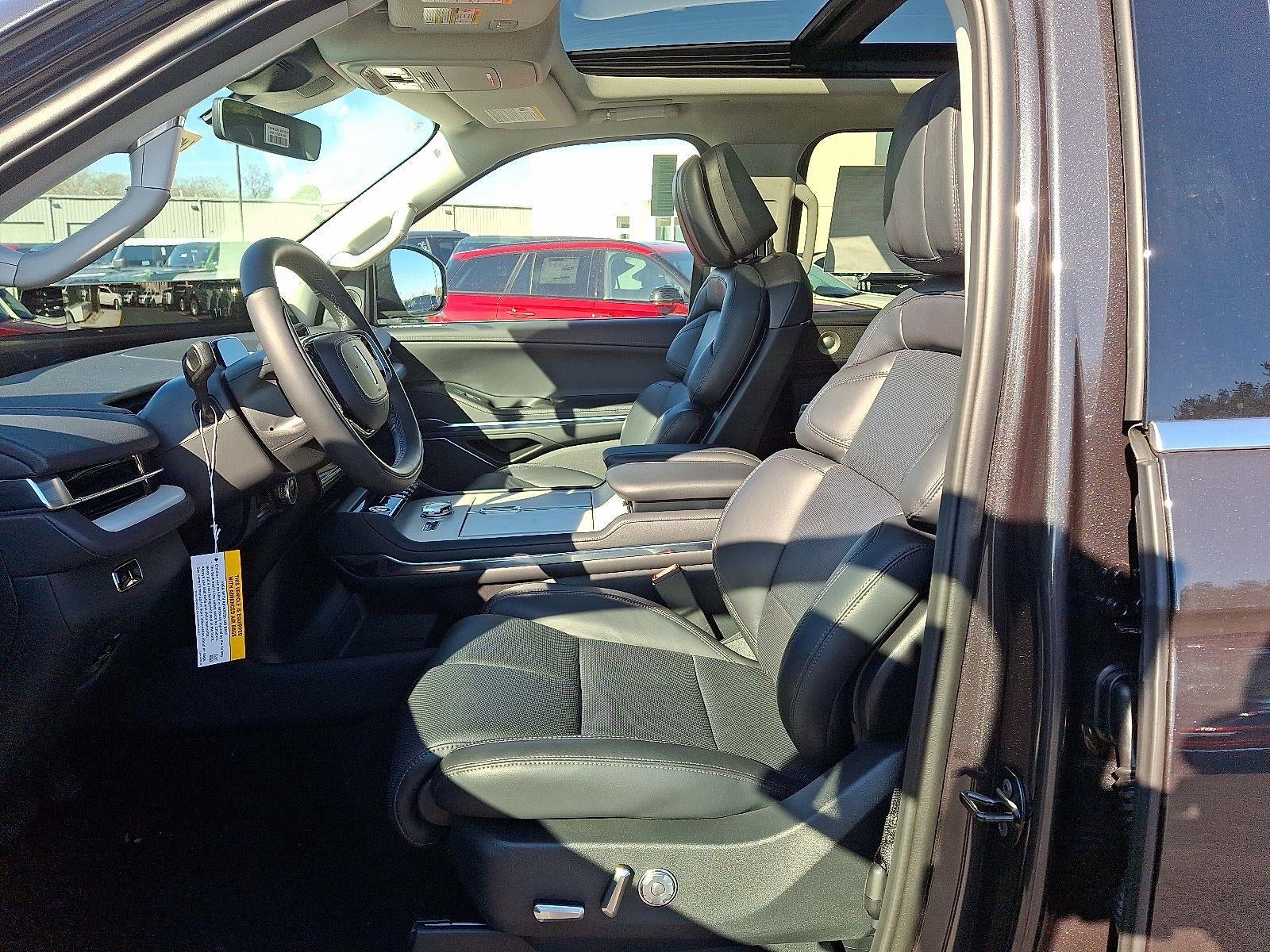 2026 Lincoln Navigator L Reserve