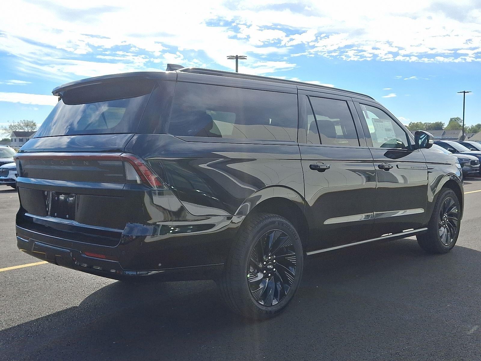 2025 Lincoln Navigator L Reserve