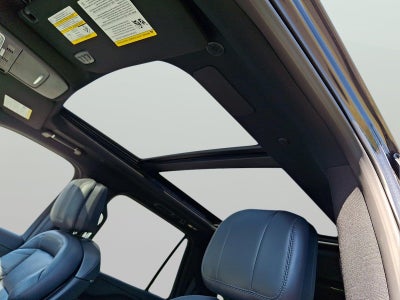 2027 Lincoln Navigator L Reserve