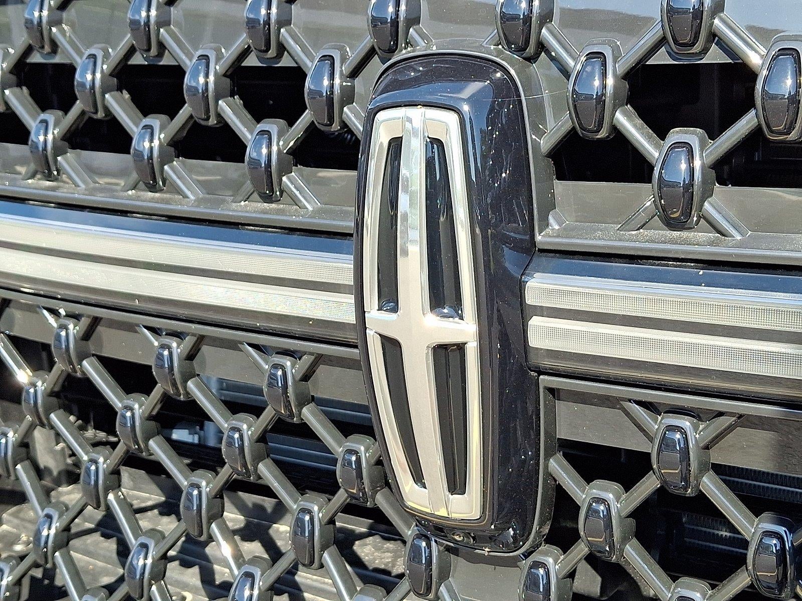 2027 Lincoln Navigator L Reserve