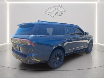 2026 Lincoln Navigator L Reserve