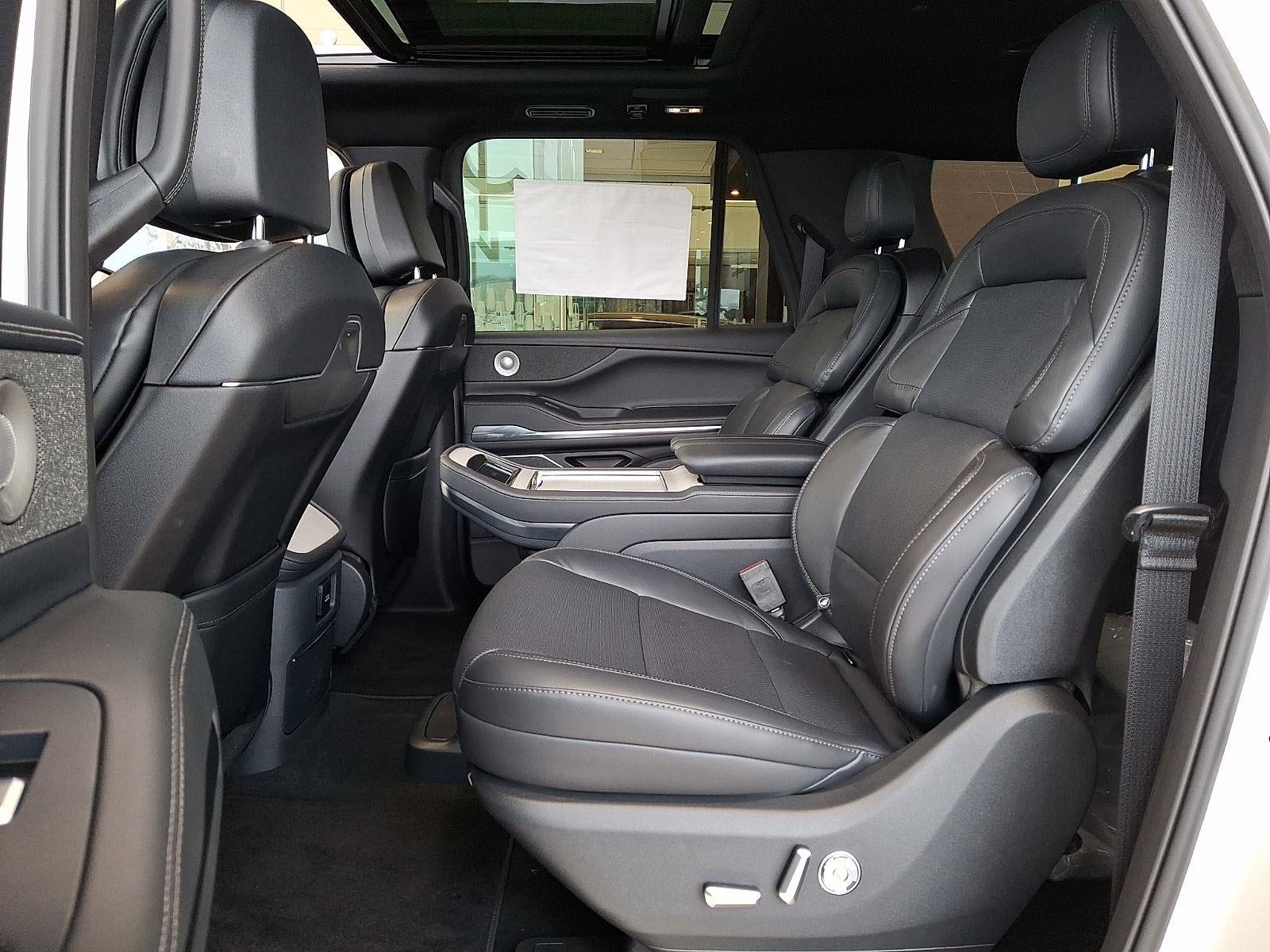 2025 Lincoln Navigator L Reserve