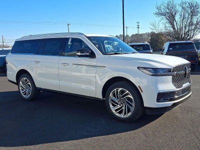 2026 Lincoln Navigator L Reserve