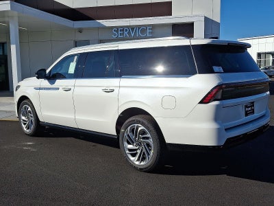 2026 Lincoln Navigator L Reserve