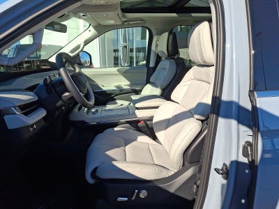 2025 Lincoln Navigator L Reserve