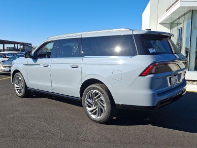 2025 Lincoln Navigator L Reserve