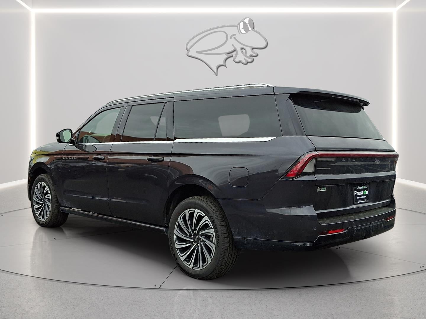 2025 Lincoln Navigator L Black Label