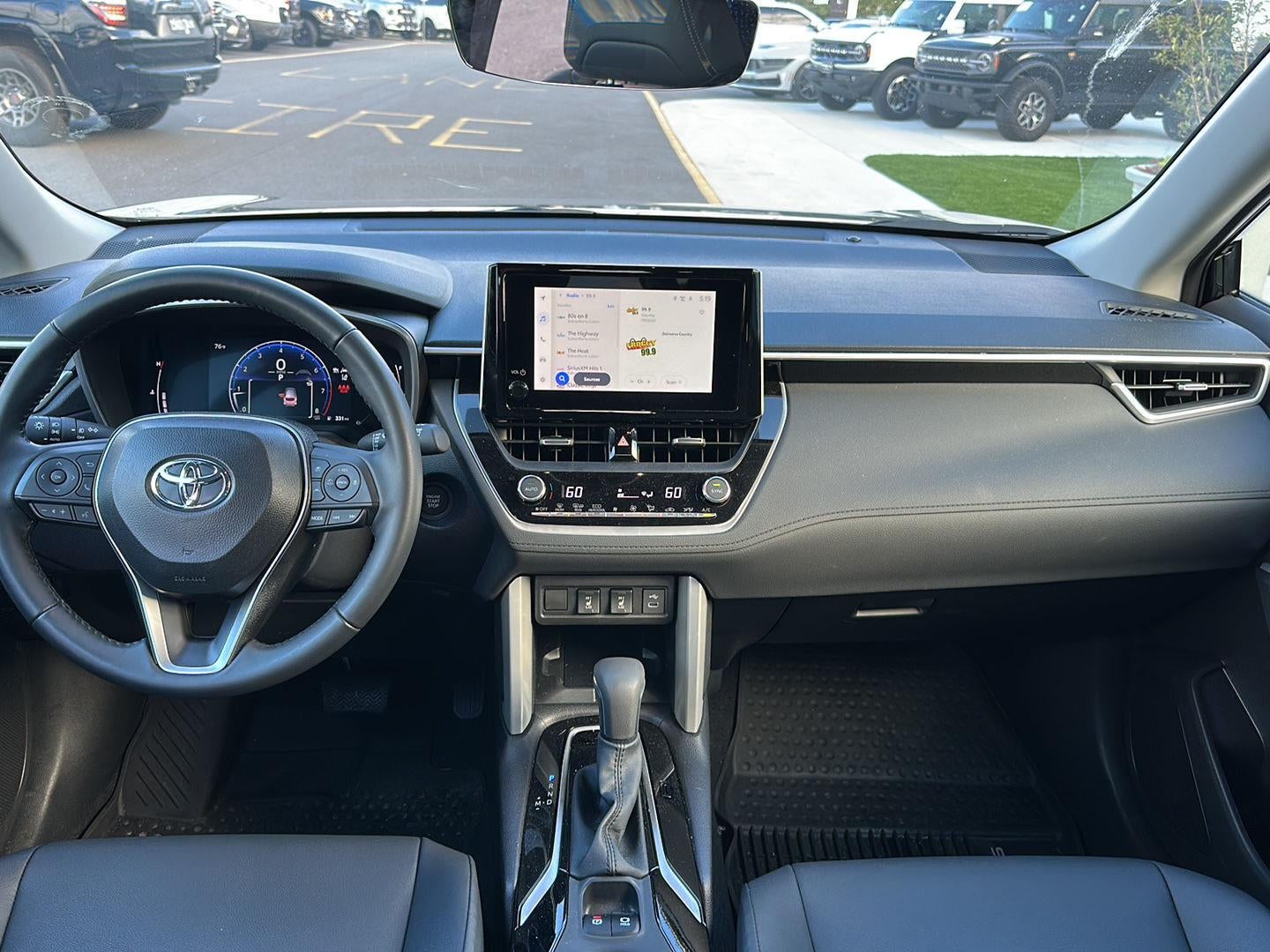 2025 Toyota Corolla Cross XLE