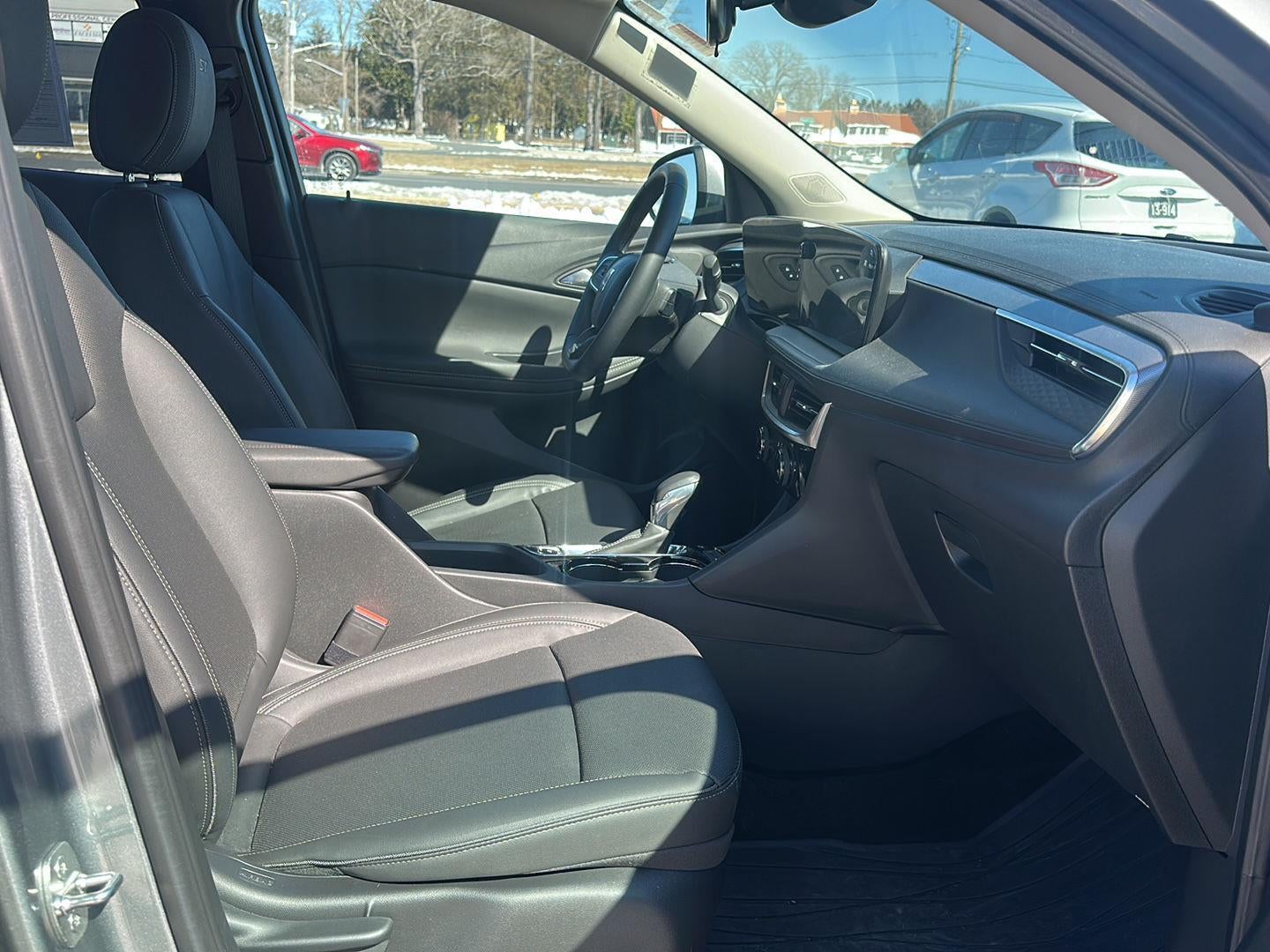 2024 Buick ENCORE GX SELECT