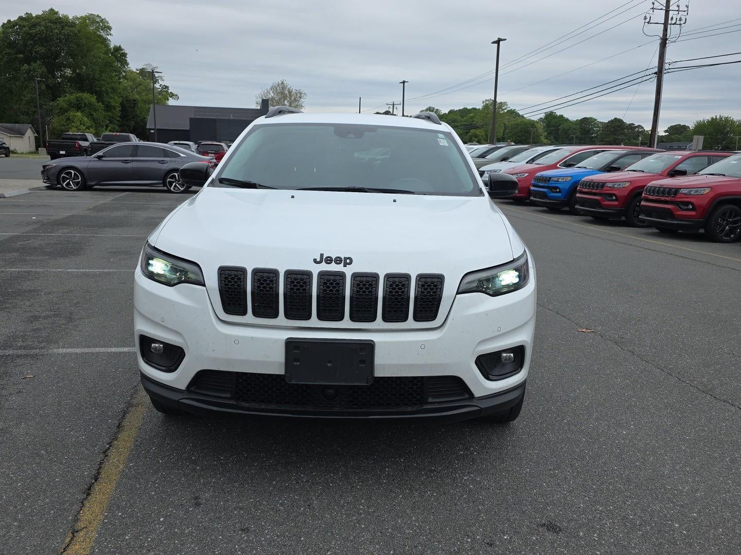 2023 Jeep Cherokee Altitude Lux