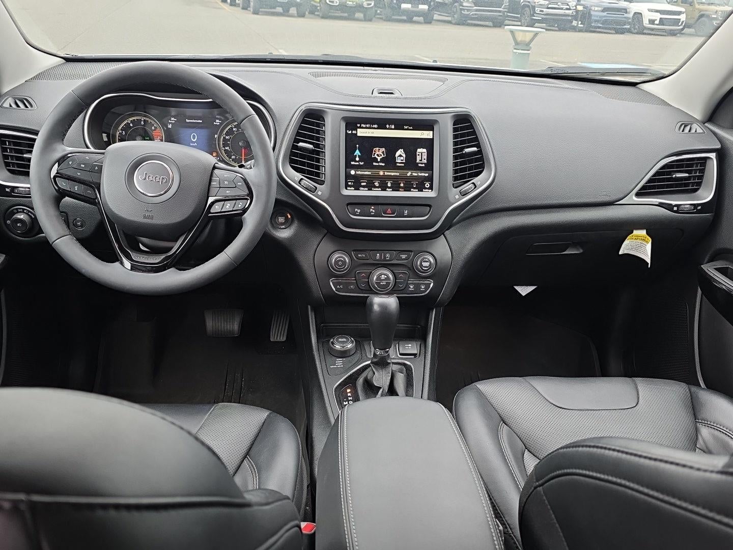 2023 Jeep Cherokee Altitude Lux