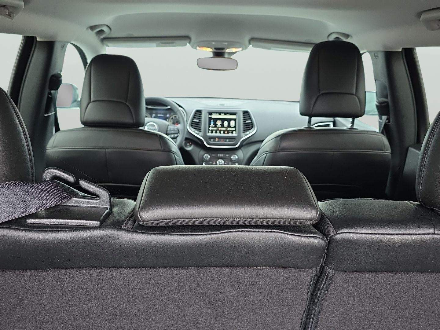 2023 Jeep Cherokee Altitude Lux