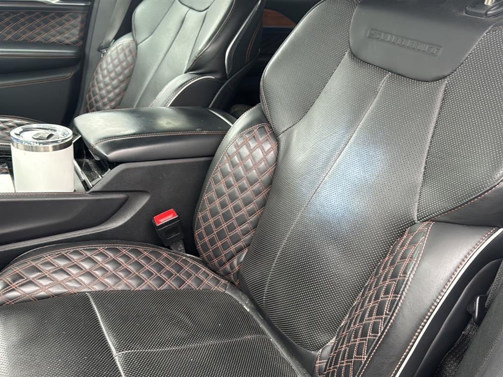 2023 Jeep Grand Cherokee Summit Reserve