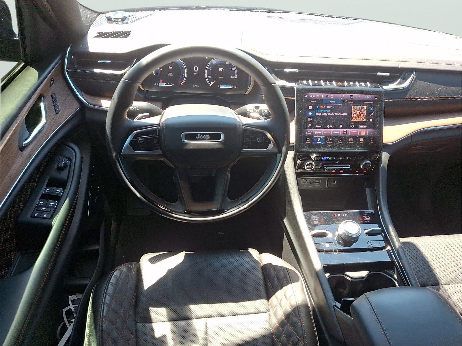 2025 Jeep Grand Cherokee Summit