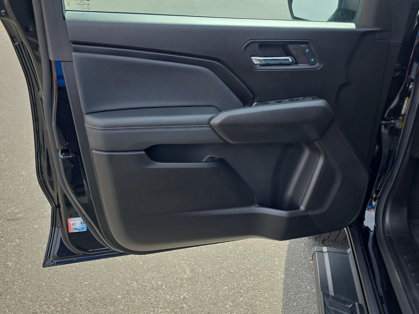 2024 Chevrolet Colorado 4WD LT