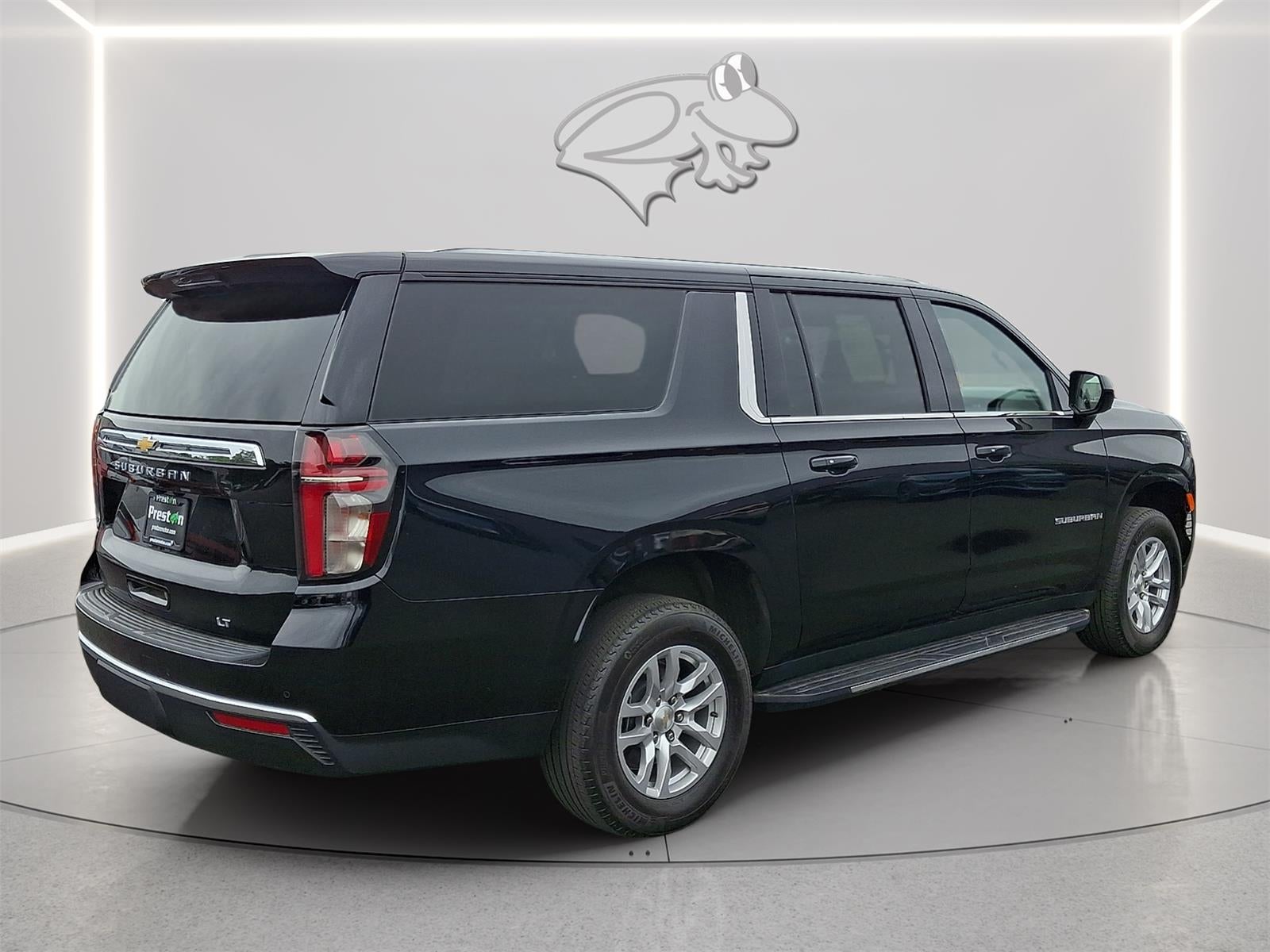 2024 Chevrolet Suburban LT
