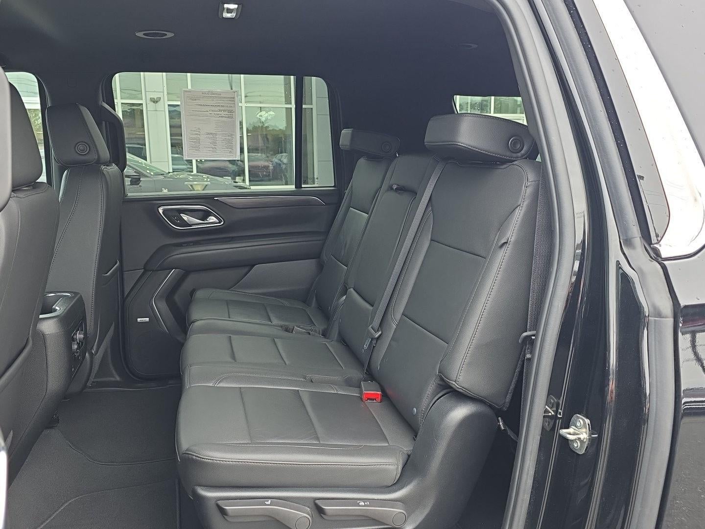 2024 Chevrolet Suburban LT