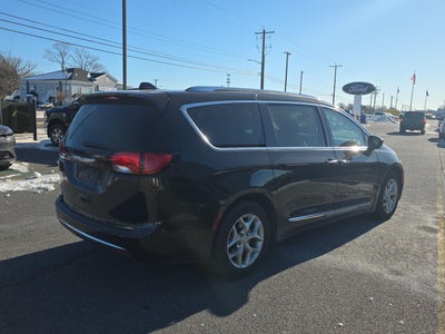 2019 Chrysler Pacifica Touring L Plus