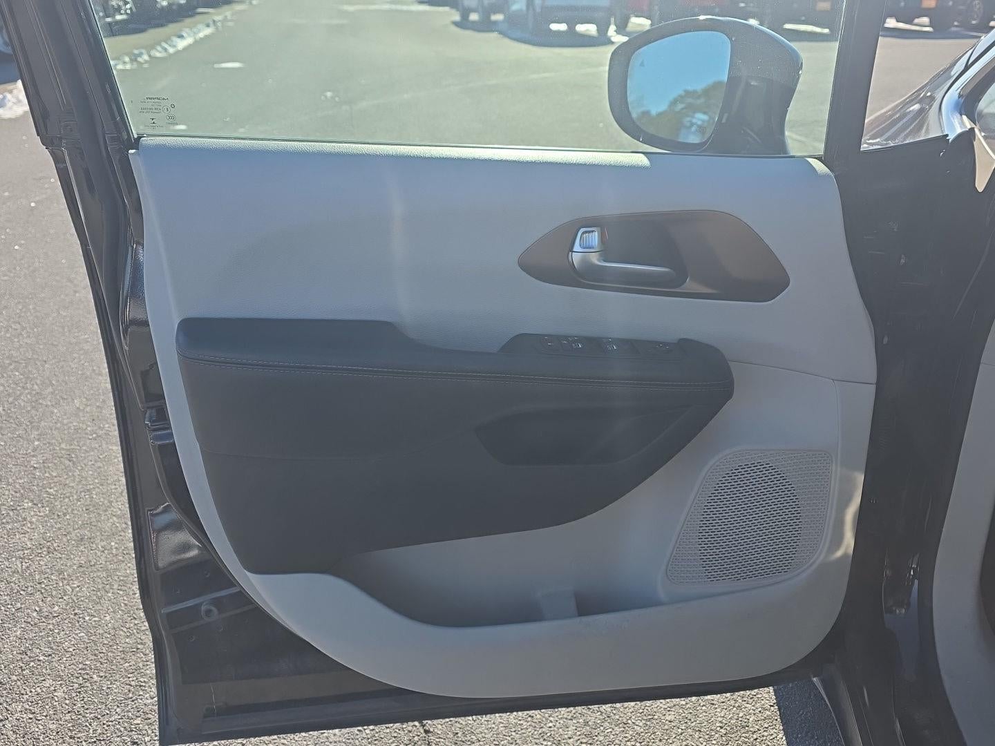 2019 Chrysler Pacifica Touring L Plus