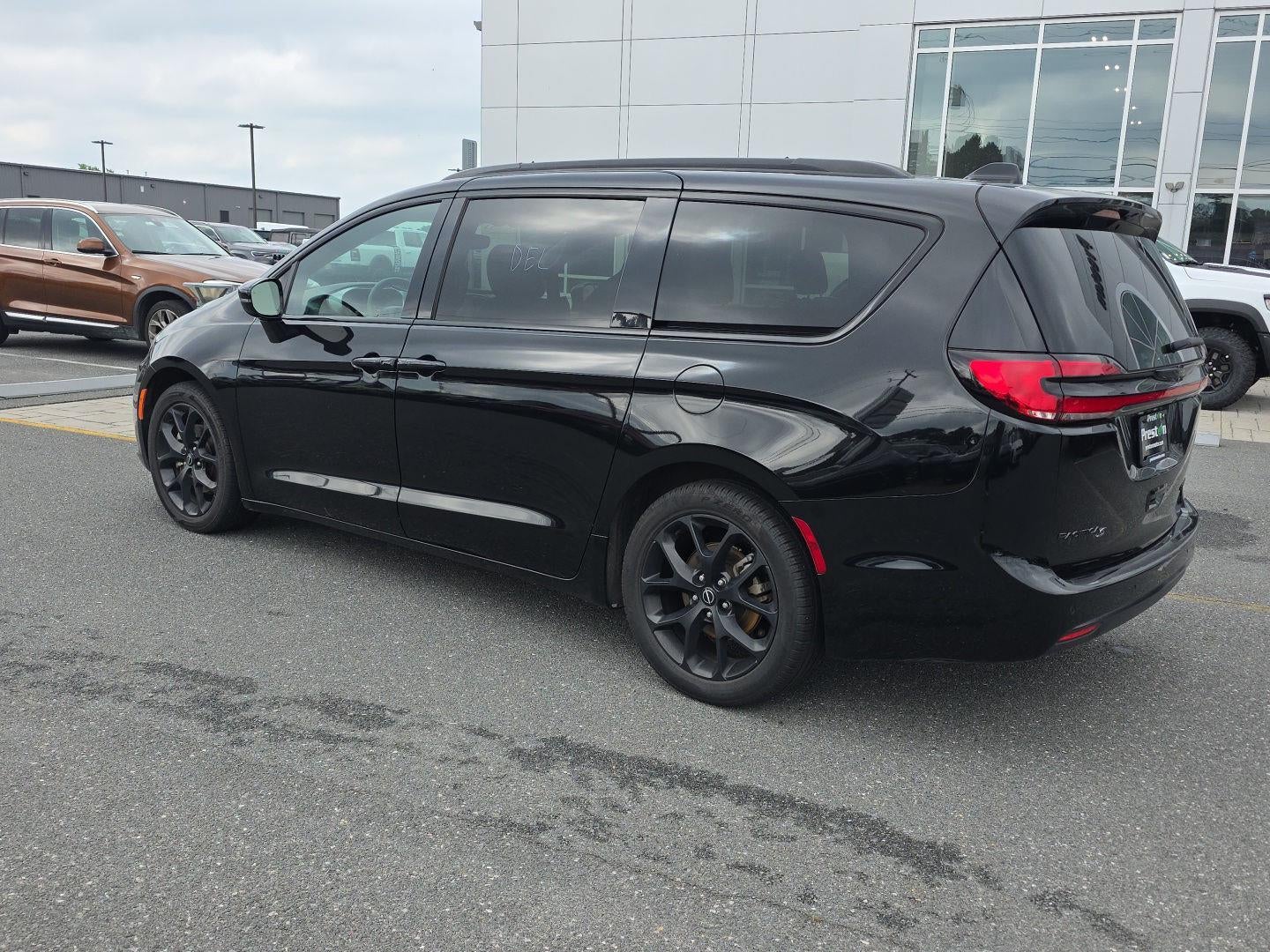 2025 Chrysler Pacifica Limited