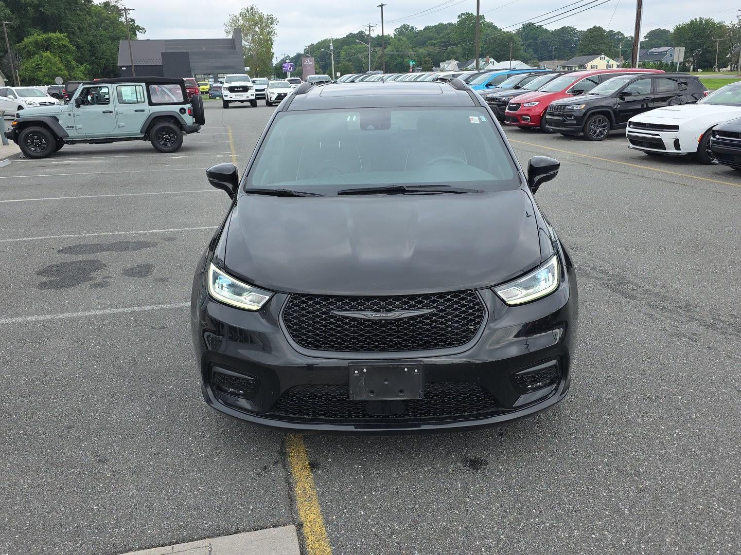 2025 Chrysler Pacifica Limited