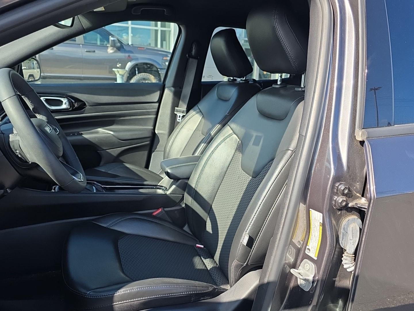 2022 Jeep Compass Altitude