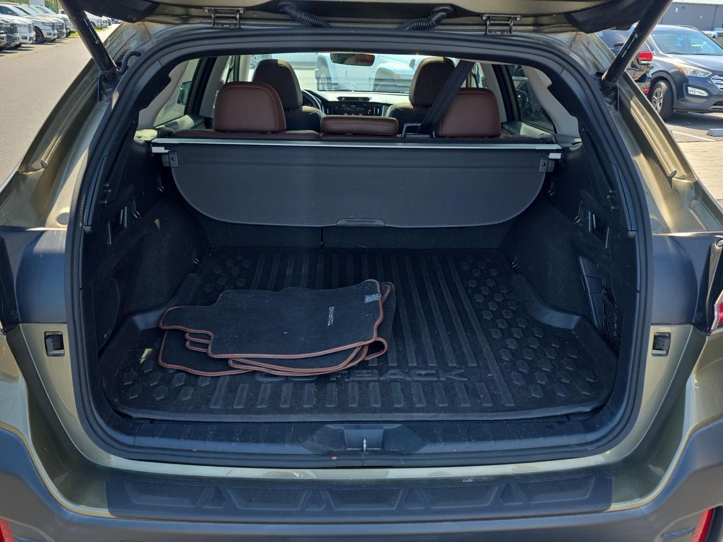 2022 Subaru Outback Touring