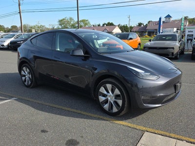 2024 Tesla Model Y Long Range