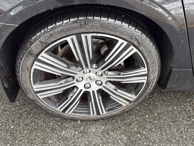 2022 Volvo S90 Inscription B6