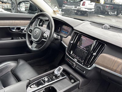 2022 Volvo S90 Inscription B6
