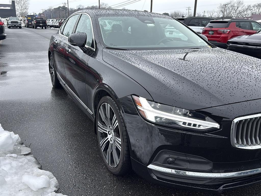 2022 Volvo S90 Inscription B6
