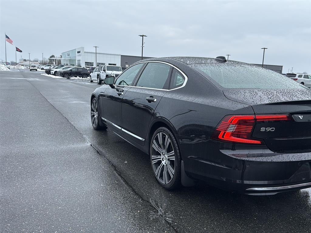 2022 Volvo S90 Inscription B6
