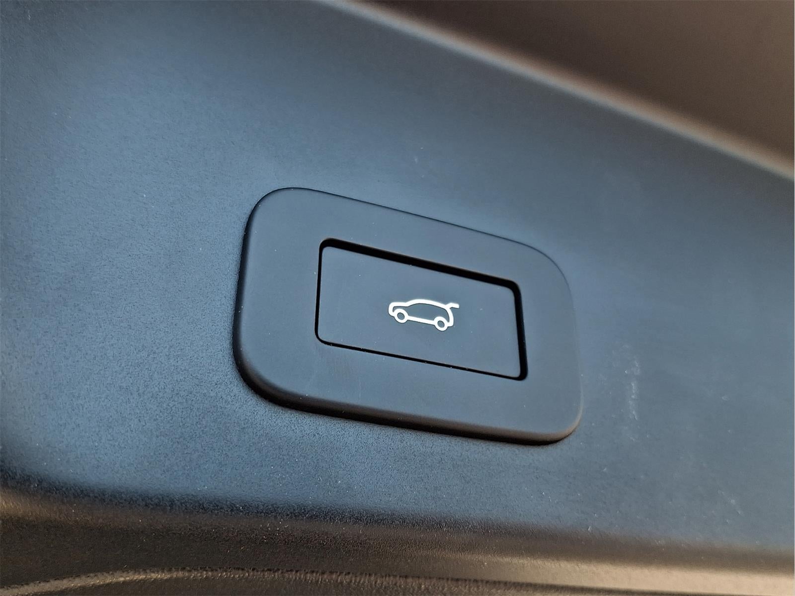 2023 Land Rover Range Rover Evoque R-Dynamic S