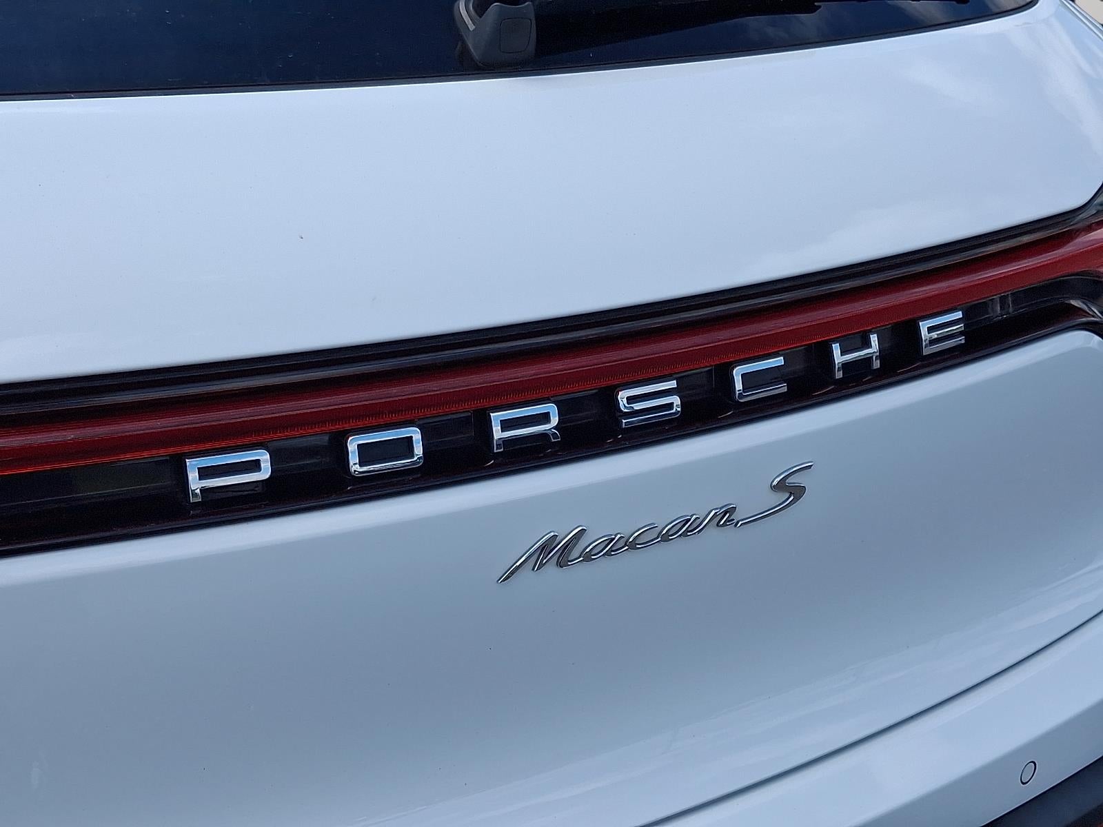 2022 Porsche MACAN S