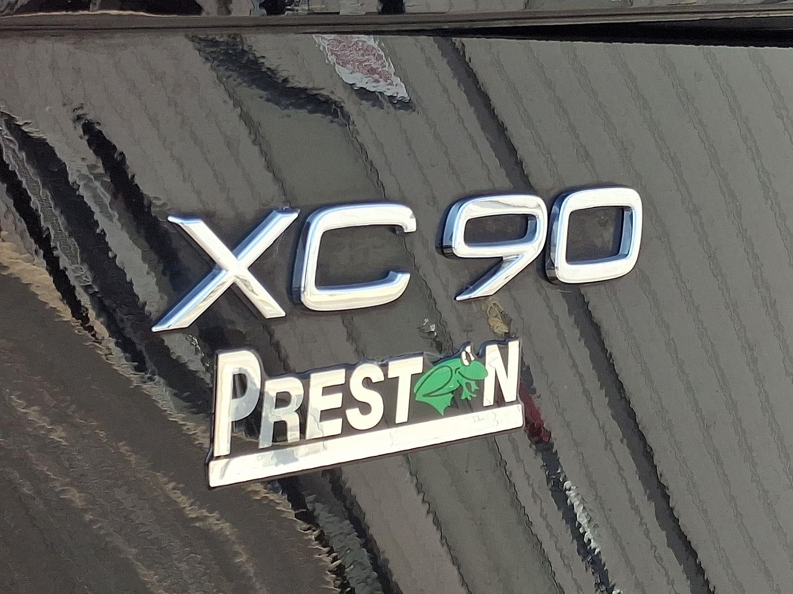 2023 Volvo XC90 Plus