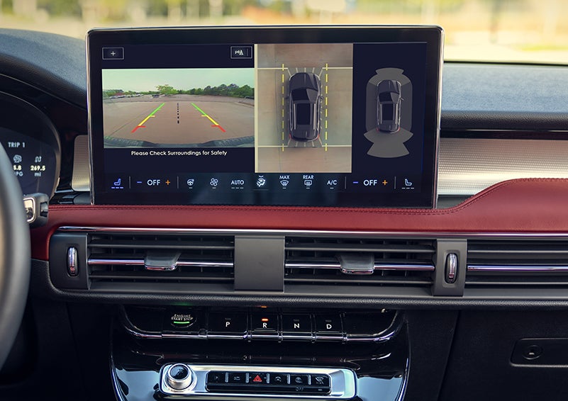 The large center touchscreen of a 2023 Lincoln Corsair® SUV is shown. | Boulevard Lincoln in Millsboro DE