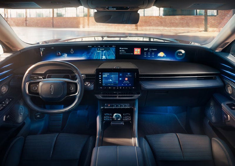 The panoramic display is shown in a 2025 Lincoln Nautilus® SUV. | Boulevard Lincoln in Millsboro DE